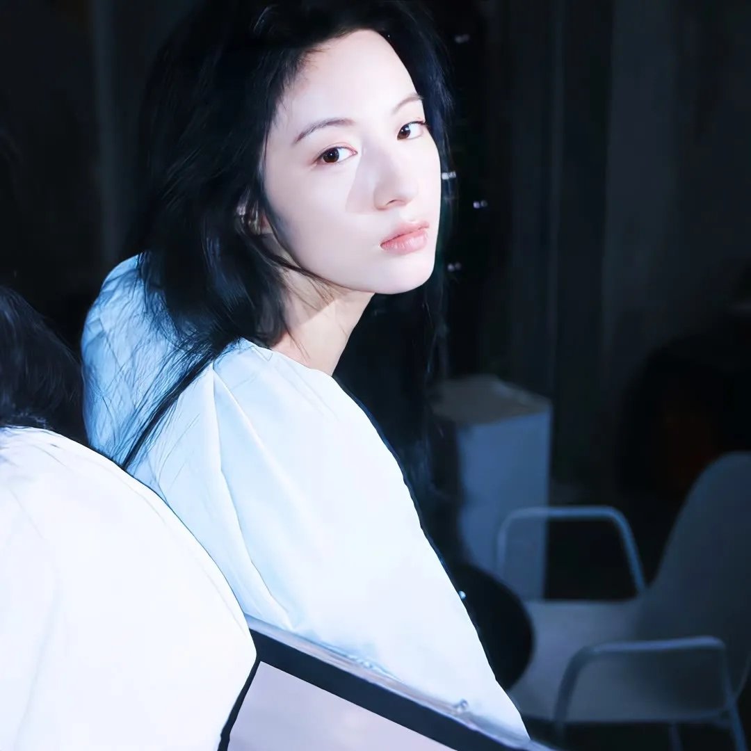黄阿丽:小眼镜蛇